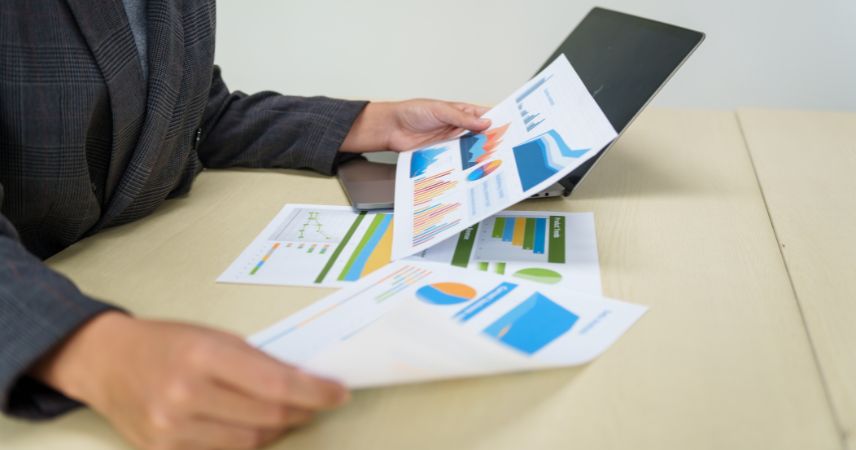 A Look at Q2 Global M&A Trends: What It Means for Business Sellers