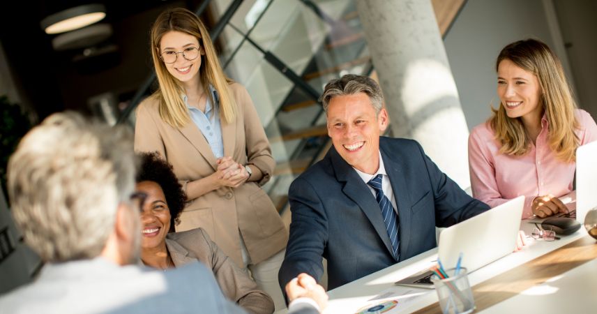 What to Look for When Buying a Business in Arizona in 2025