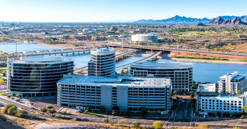Finding a Business in Arizona to Buy