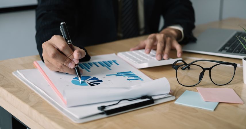 How Is the Value of a Business Determined?