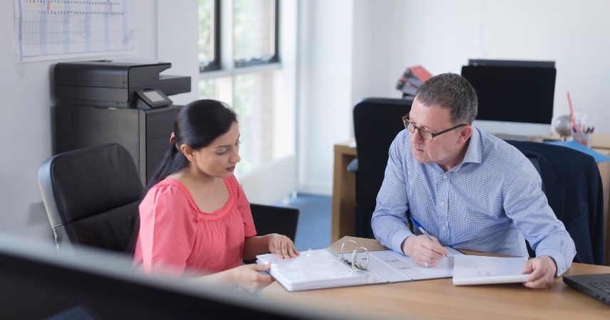 10 Reasons to Work with a M&A Advisor When Buying a Business
